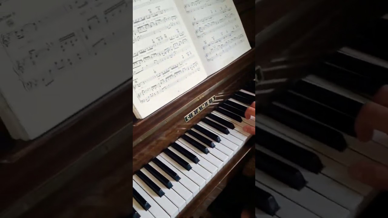 [Improvisación de piano] Ludovico Einaudi – Una mañana