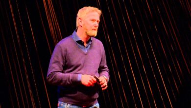 Cómo comenzar a cambiar un entorno laboral poco saludable | Glenn D. Rolfsen | TEDxOslo