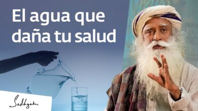 ¿Estás bebiendo agua de la manera correcta? | Sadhguru Español