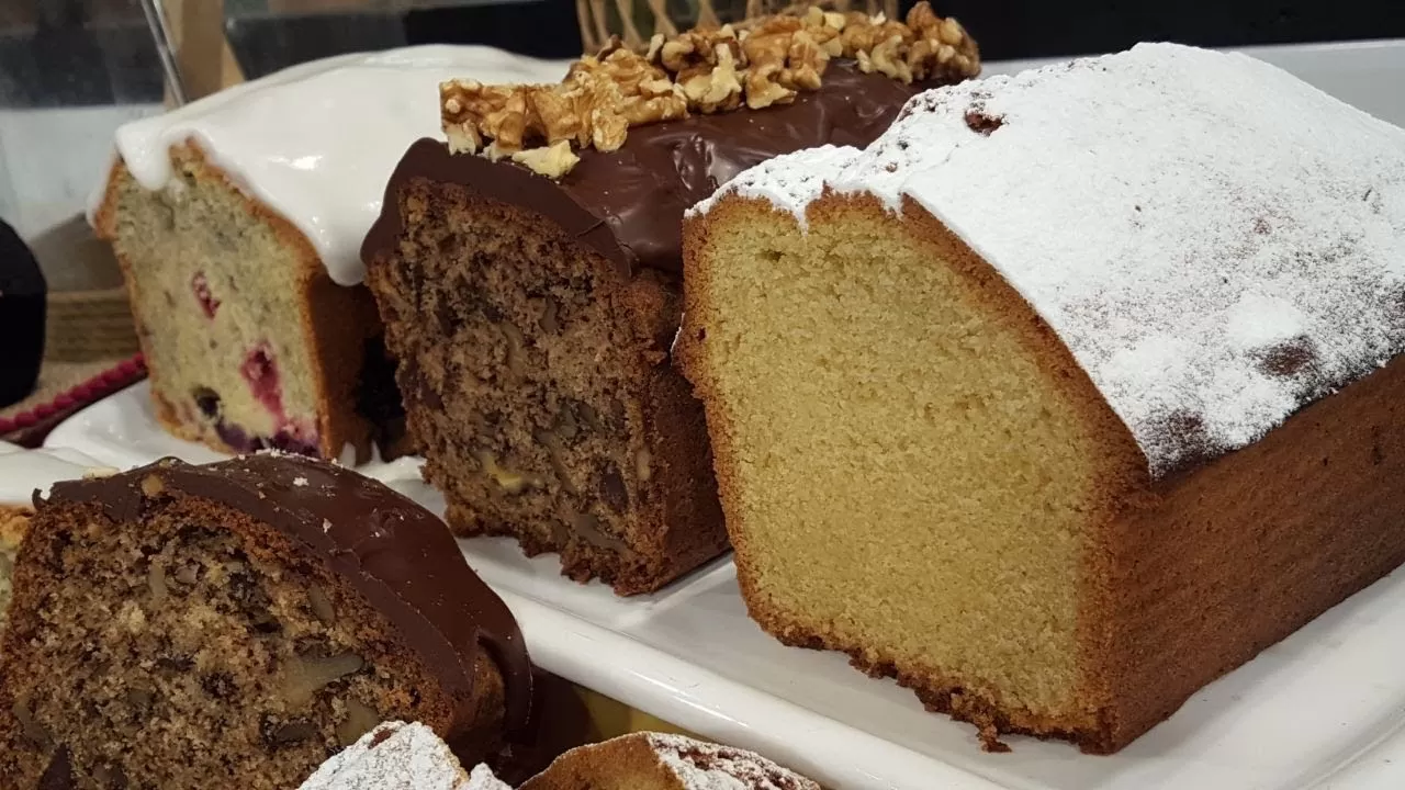 El secreto de los budines, budín cuatro cuartos y hamburgués