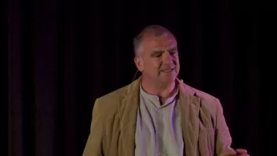 ¿Cuánto le cuesta trabajar? Leonard Skinner | TEDxBallyroanLibrary